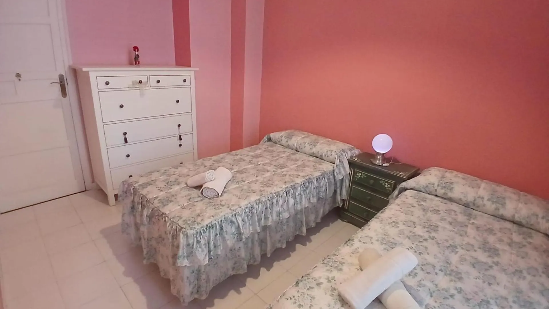 Alojamiento En Residencial Capuchinos Cerca Del Centro Historico De Malaga