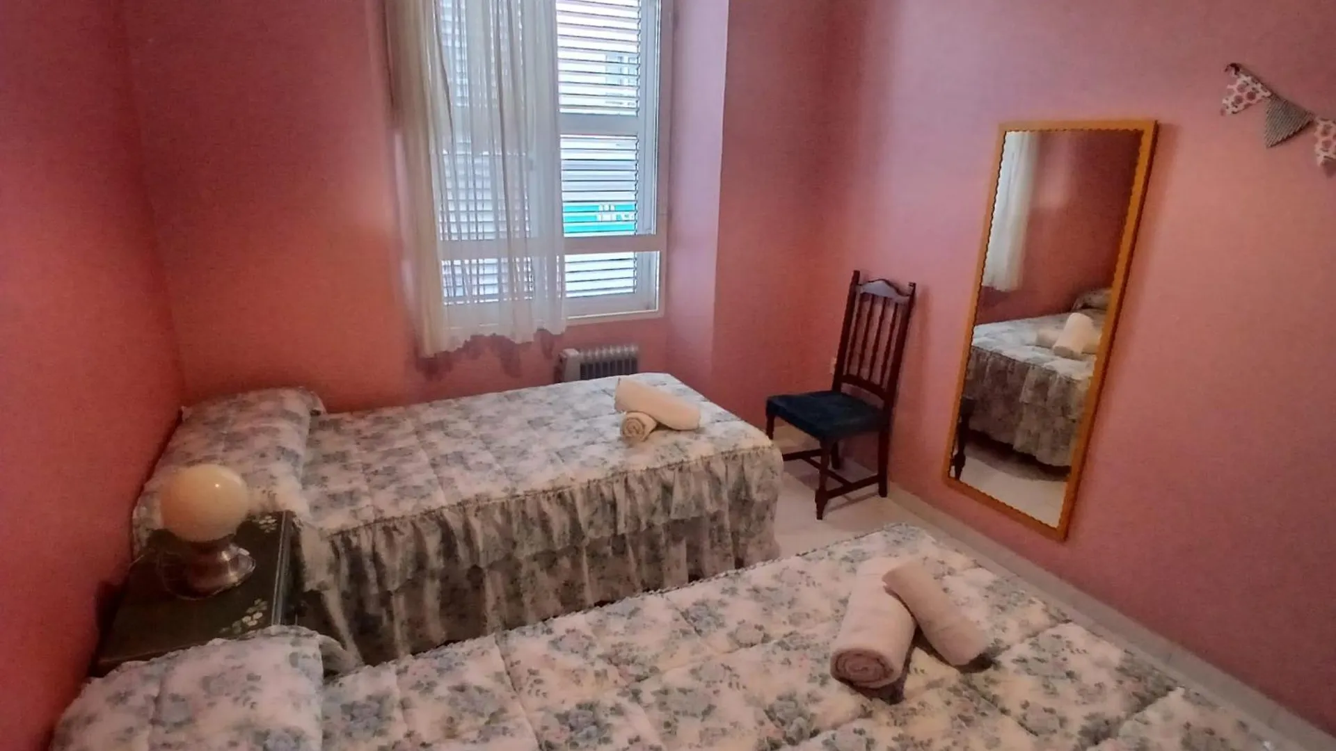 Alojamiento En Residencial Capuchinos Cerca Del Centro Historico De Malaga Spain